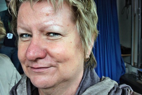 Aber die Dame hat eine Komplizin. Die Mitstreiterin hat einen Namen: Sylvia L&ouml;hrmann und hat die gleichen Straftaten begangen. 